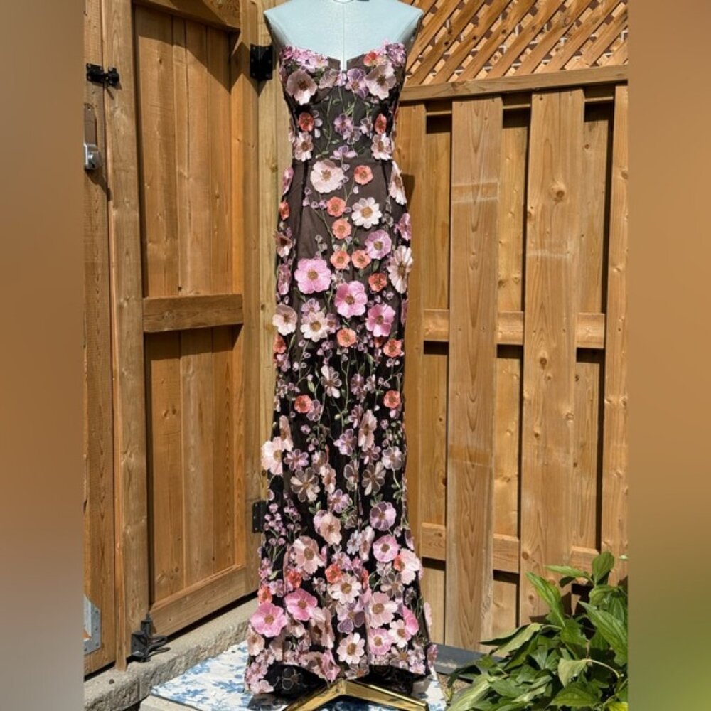 🆕 BRONX & BANCO 🧿 NWOT Jasmine Floral-Appliqued Gown, Black Multi - Sz L US 8 - Picture 4 of 16